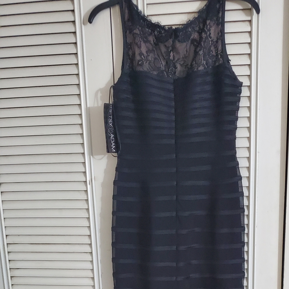 Betsy & Adam Black Mermaid Lace Dress